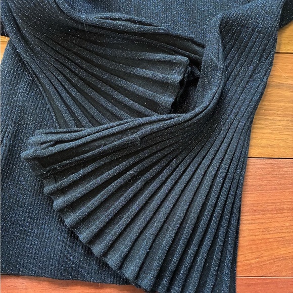 Milly Blue  Ribbed Knit Top - Picture 6 of 8